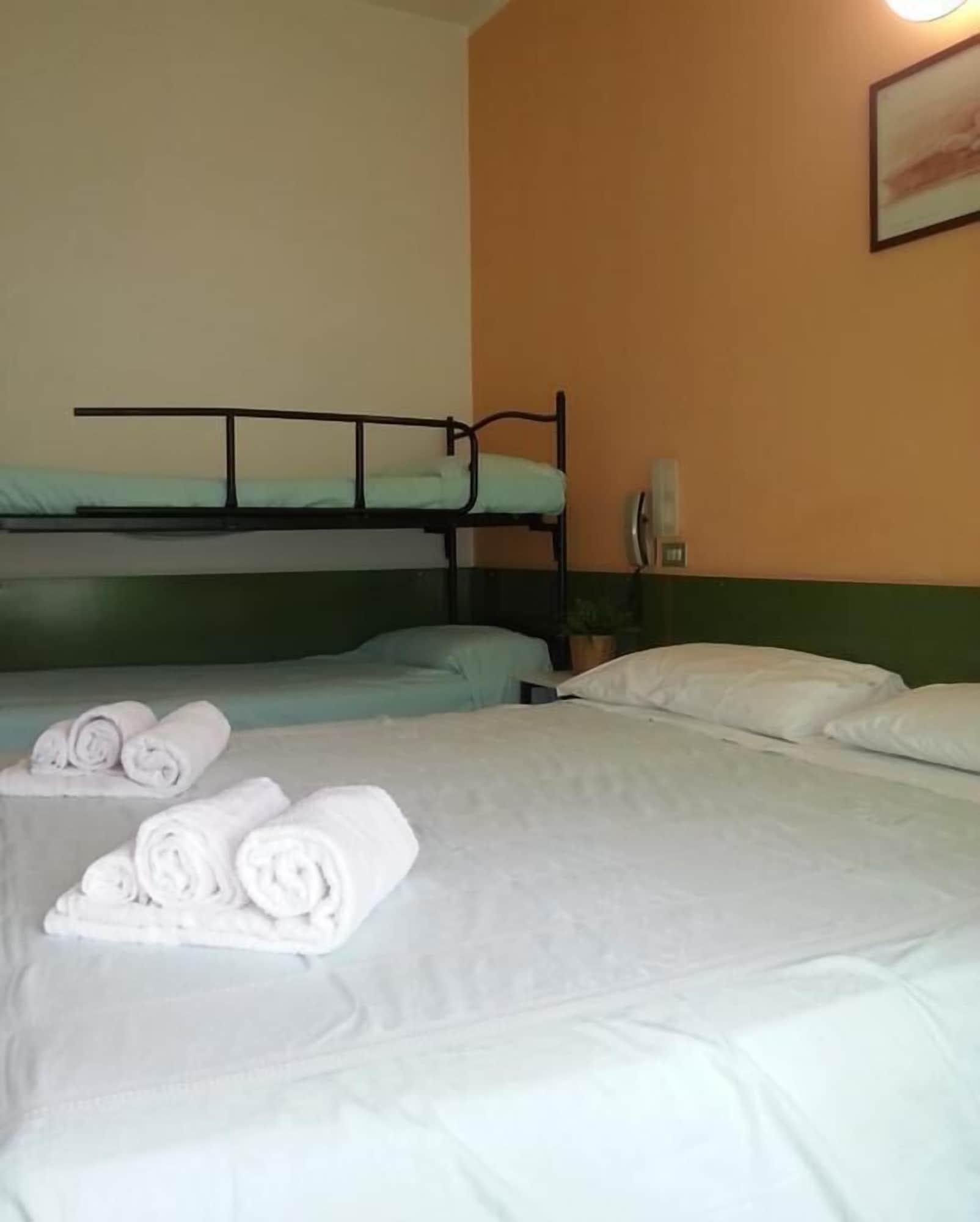 Hotel Nova Dhely Rimini Eksteriør bilde